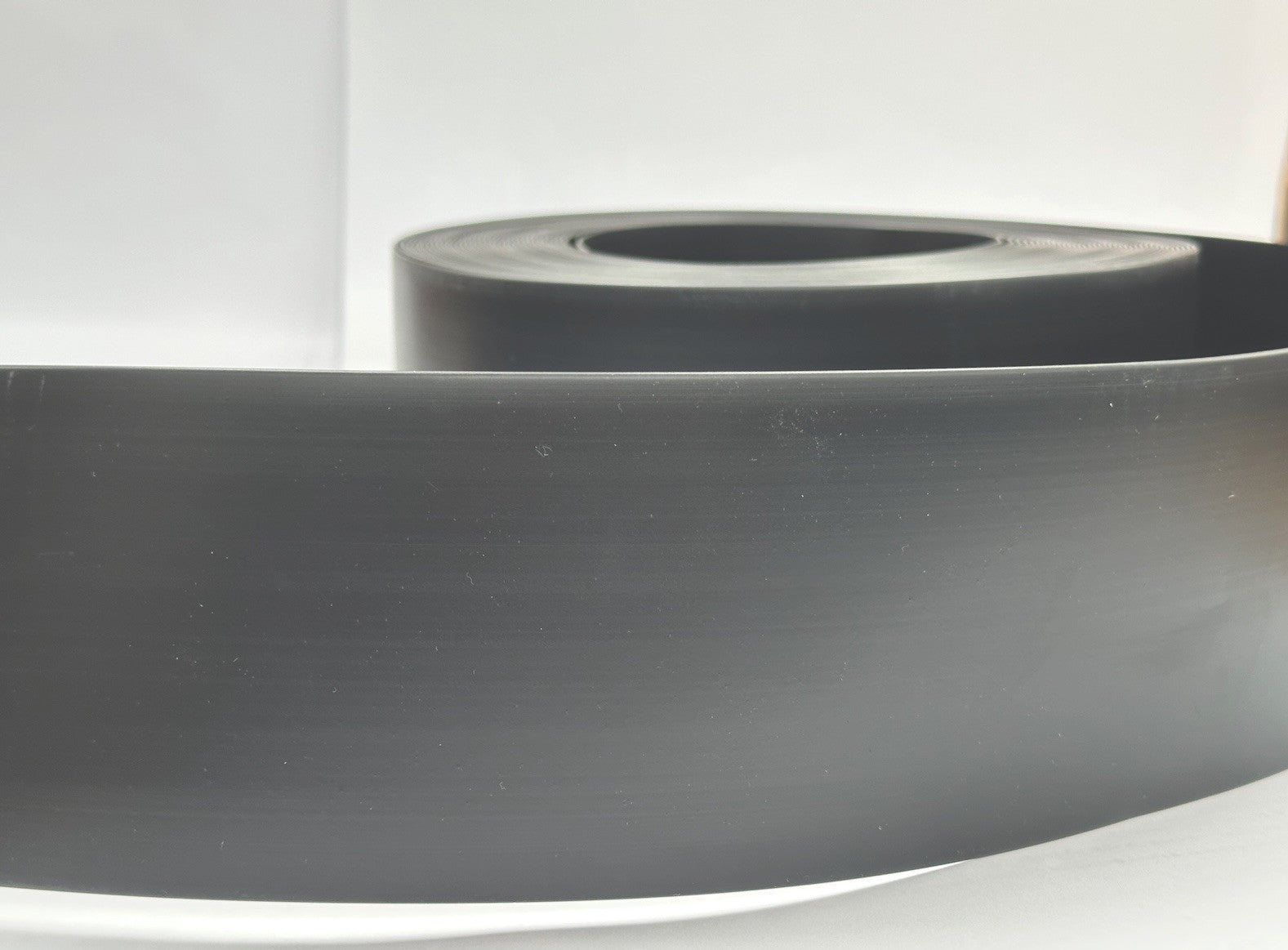 BLACK FLEXIBLE PVC FLAT SKIRTING BOARD 100mm Wide 25m roll. PREMIUM GRADE